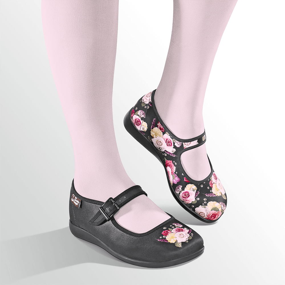 ChocolaticasĀ® Velvet Garden Women's Mary Jane Flat