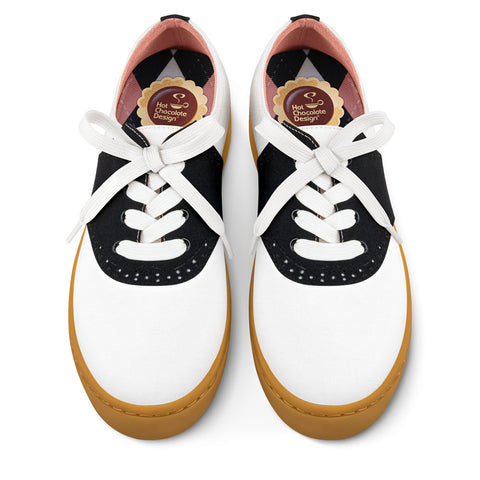 Chocolaticas® Saddle Casual Sneaker